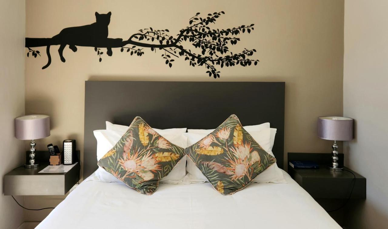 Green Kalahari Guesthouse Upington Exterior photo